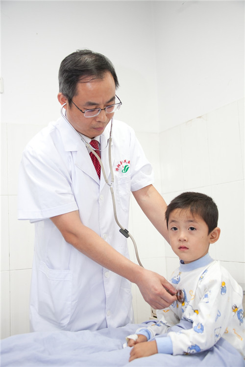 娄志峰.jpg 娄志峰.jpg